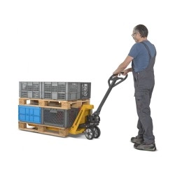 Hand pallet truck Jungheinrich AM 20 - Example of use