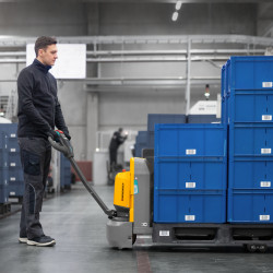 Jungheinrich AME 15 - Use case