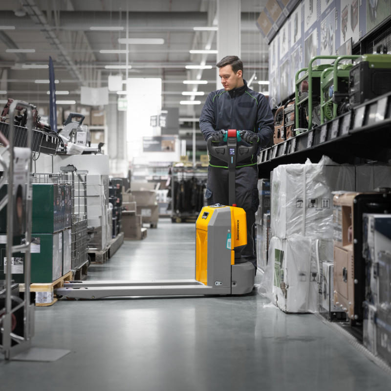 Jungheinrich AME 18: Use case