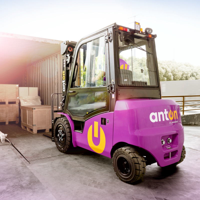 Anton by Jungheinrich Električni čelni viličar CBH