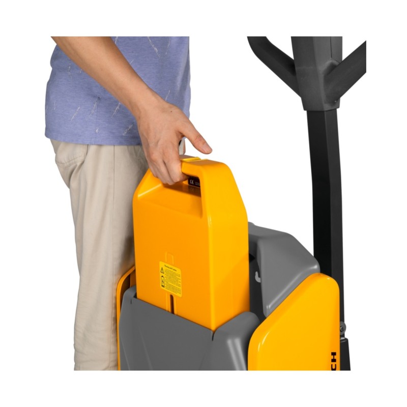 Electric pallet truck Jungheinrich AME 15 - Quick and easy battery replacement