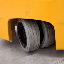 Jungheinrich EFG 215 ZT 310 Li-ion