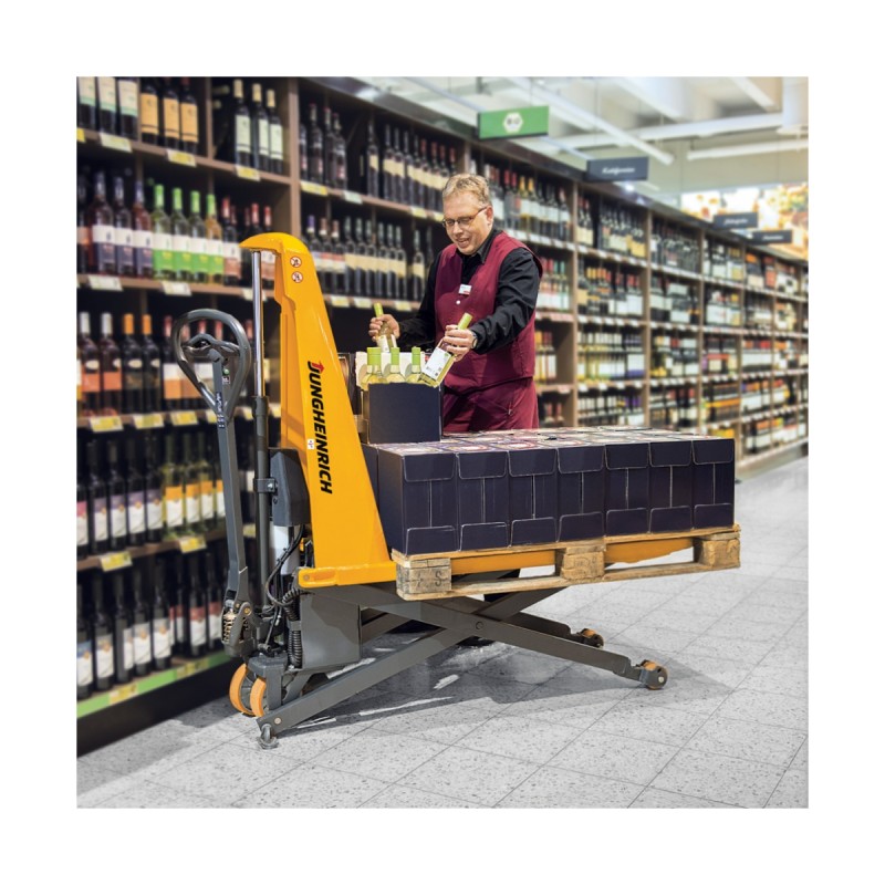 Hand pallet truck with scissor lift Jungheinrich AMX 10 - Example of use