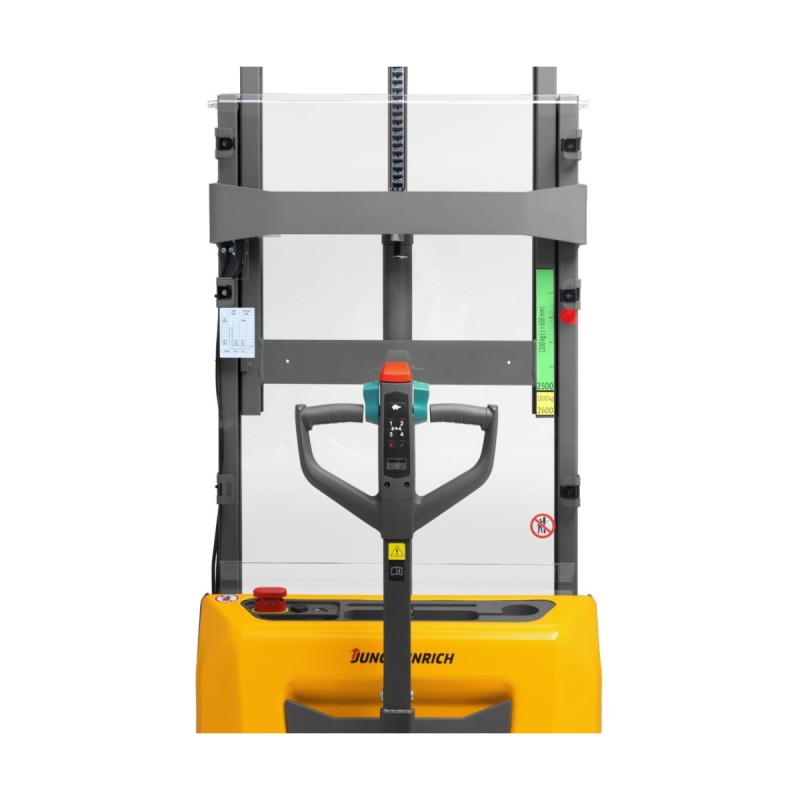 coloured marking attached to the mast provides visual support in reading residual capacity