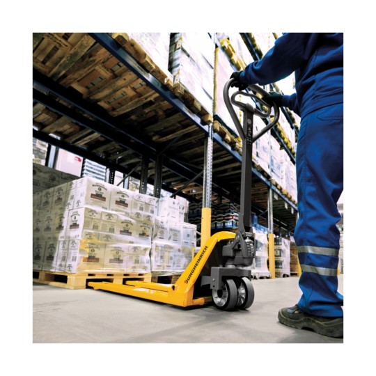 Low-profile hand pallet truck Jungheinrich AM15l  - Example of use