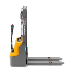 Electric stacker truck Jungheinrich AMC 12 (capacity 1200 kg) with two stage mast and Li-ion battery