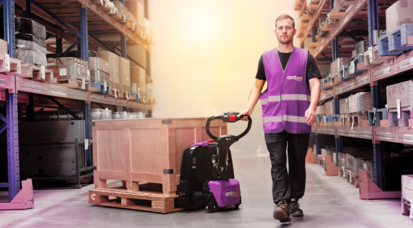 Primer uporabe AntOn by Jungheinrich PTL